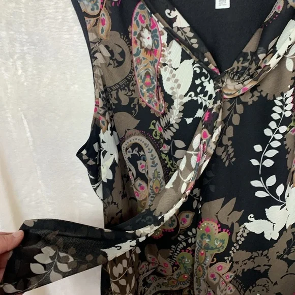 Cato Floral Sleeveless Blouse Women’s Plus 26W - Picture 4 of 8